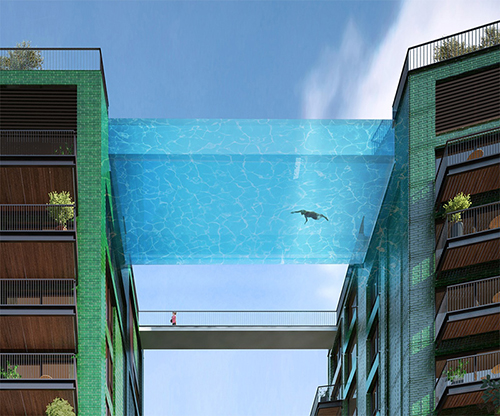 استخر شیشه ای پلی میان دو ساختمان در لندن