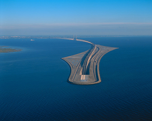 طراحی پل معلق کابلی بین دو کشور سوئد و دانمارک