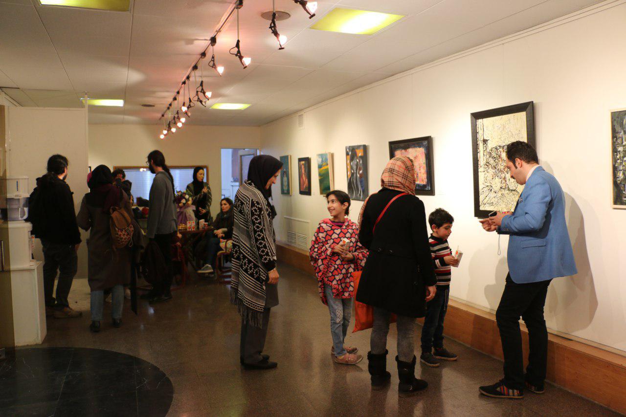 گزارش تصویری نمایشگاه "همزاد" در فرهنگسرای شفق