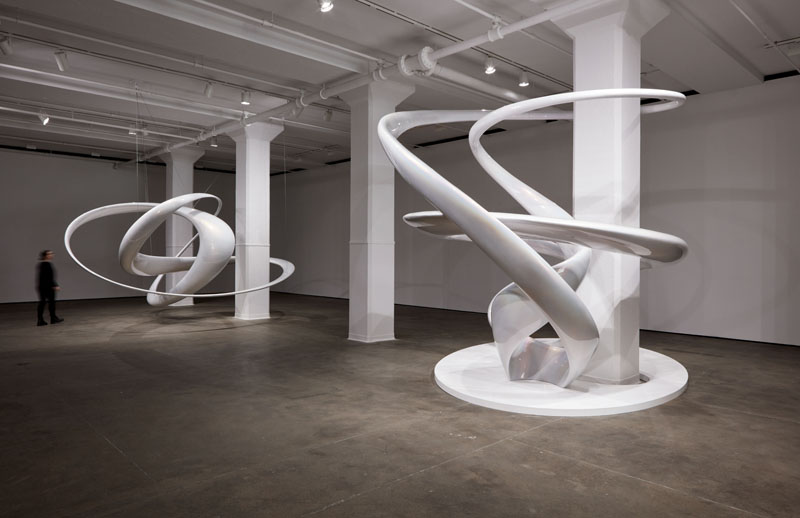 نمایش "ابعاد نامرئی" مارکیو موری در گالری Sean Kelly نیویورک