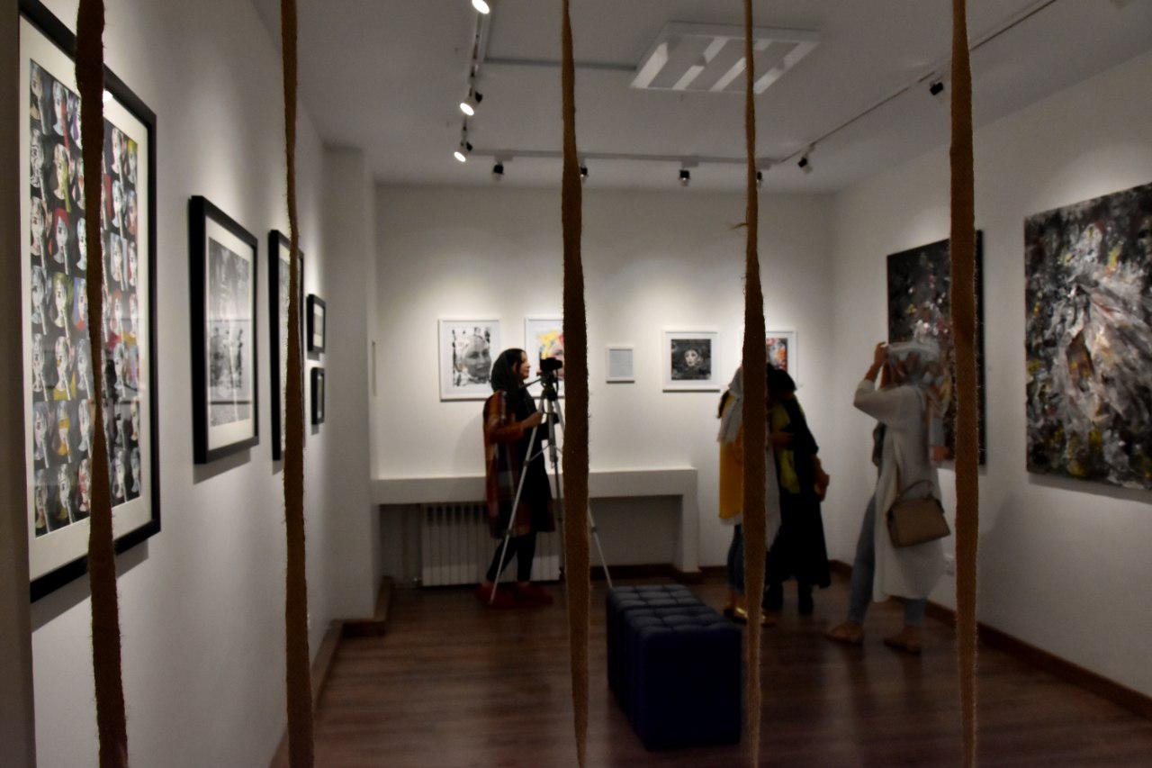 گزارش تصویری نمایشگاه آثار هنرجویان آموزشگاه حجم سبز