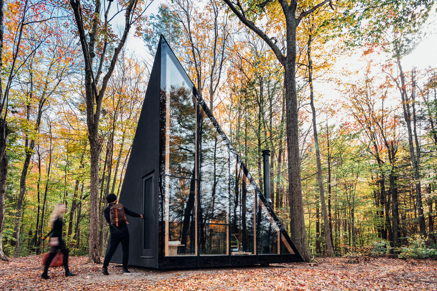 MODERN TINY FOREST CABIN BY BIG