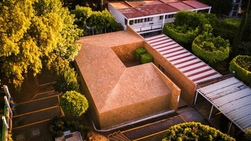 ivan marin arquitectura + doho build mexicos morelos cultural center entirely in brick