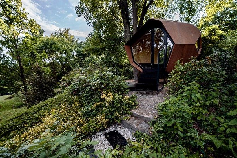 hello woods workstation cabin offers a secluded, work-from-home module