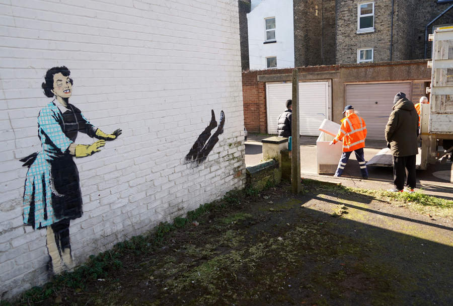 حذف گرافیتی «بنکسی»‌ توسط شورای شهر