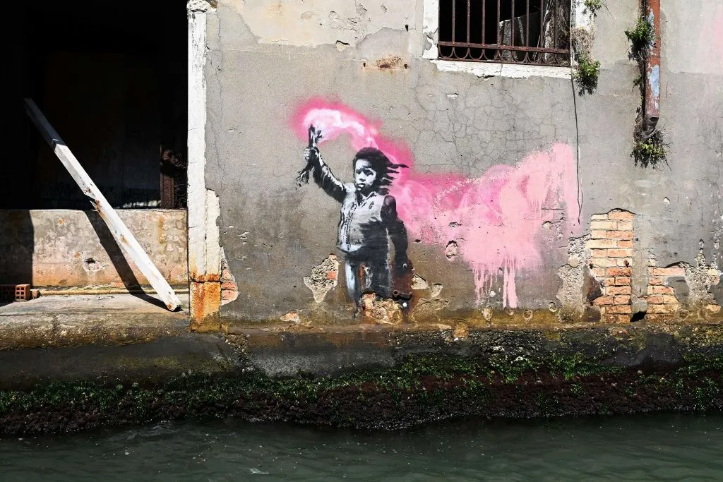 Damaged Banksy Mural in Venice Will Be Restored, Defying Local Critics