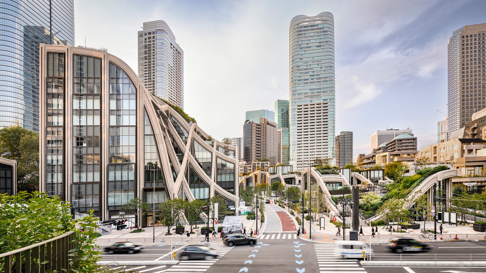 Heatherwick Studio Designs Inaugural District in Tokyo, Japan