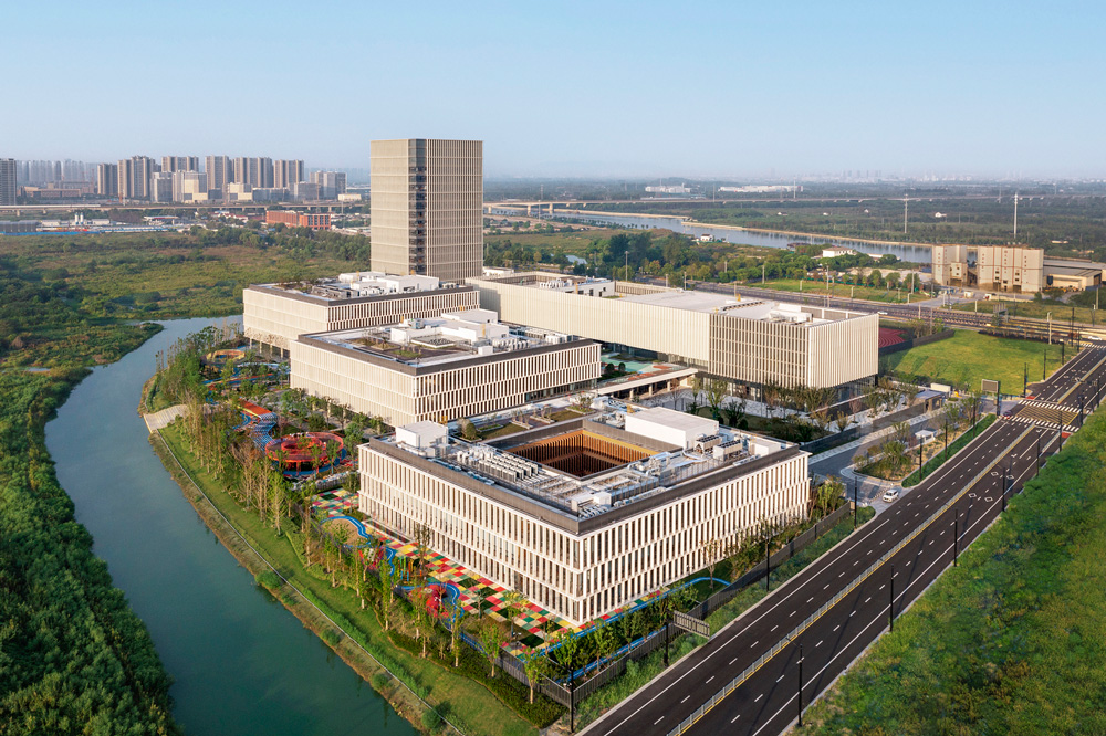 Whittle School and Studios Suzhou / Perkins Eastman