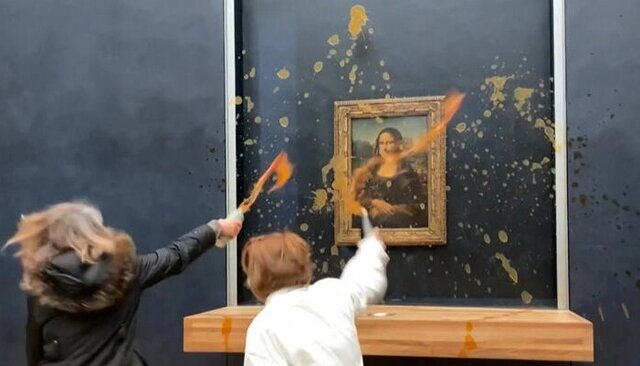 Protesters hurl soup at the Mona Lisa painting in Paris