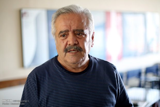 قباد شیوا در «چشم شب روشن»: حفار ریشه های ایرانیام/ هیچ گاه زیر بار فرهنگ دیداری غربی نرفتم
