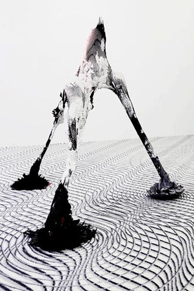 چشم انداز فرا واقعی ،ساخته شده از پلاستیك مغناطیسی و جوراب شلواری