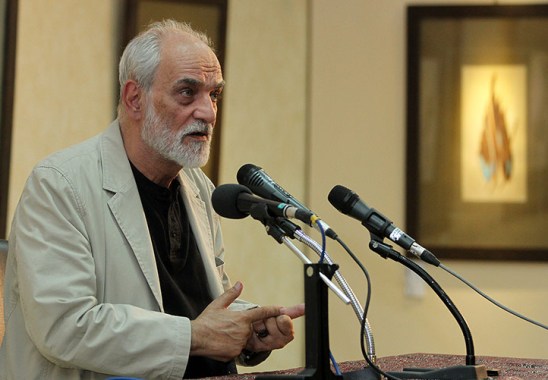 آغداشلو:گاهی مدرس هنرمندانی مانند خودش پرورش میدهد / آموزش هنر در گالری ماه مهر مرور شد