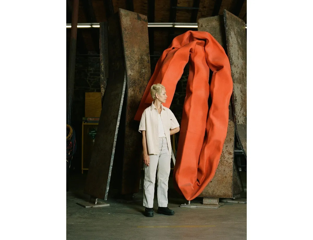 Gagosian announces the representation of Carol Bove