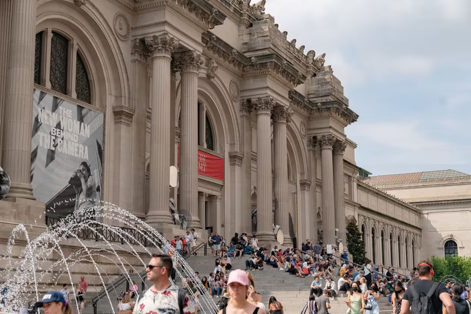 New York`s Met museum returns Southeast Asian artifacts tied to looting