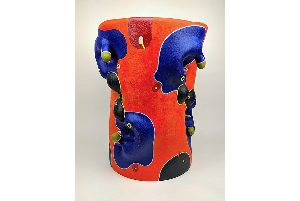 Gerald Peters Contemporary opens exhibition of new ceramic works by Venezuelan artist Jose Sierra