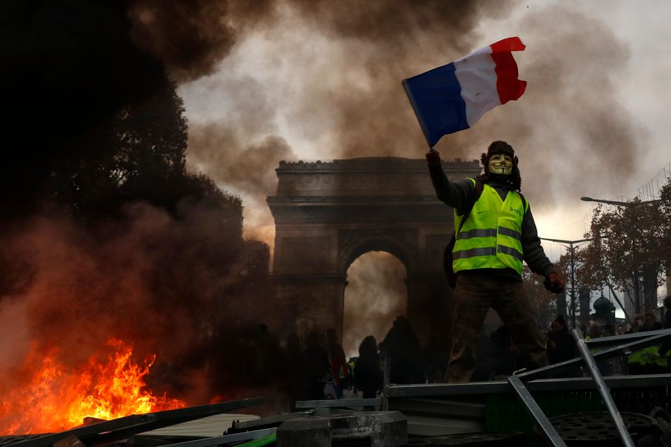 Museums and auction houses close as `yellow vest` protests rage in Paris