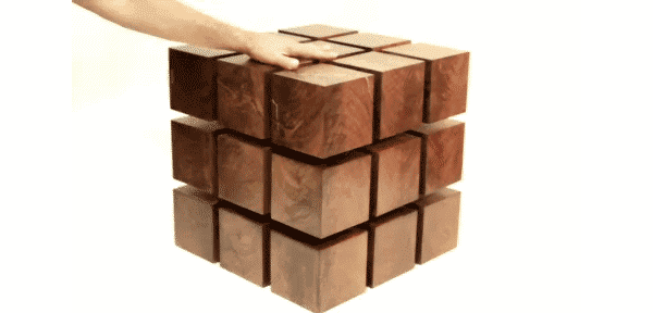 طراحی خلاقانه میزی با جدول شناور