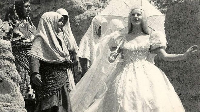 مغولها در قلب هنر مدرن لندن؛ نمایش آثار پرویز كیمیاوی در گالری تیت مدرن