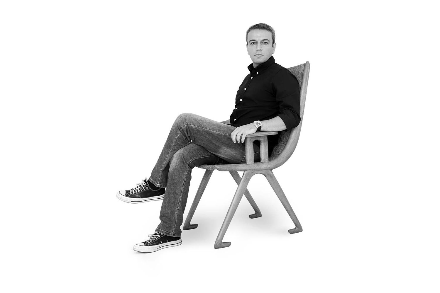 ماجرای طراحی و ساخت یک تکصندلی مدرن