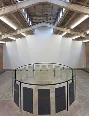 گالری لیلا هلر دوبی میزبان آثار مفهومی میکل آنژ پیستولیتو/گزارش تصویری