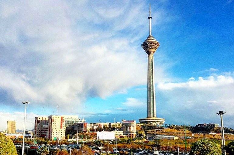 معاون شهرداری تهران: خطری برج میلاد را تهدید نمیکند