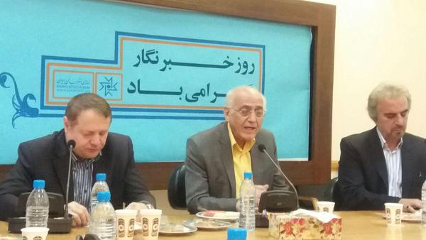 در مراسم روز خبرنگار در خانه هنرمندان مطرح شد؛ هنر وامدار مطبوعات است/ تشکیل شورای تخصصی تجسمی در دستور کار