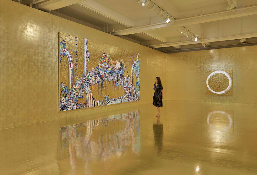 takashi murakami drenches exhibition in gold for hong kong show