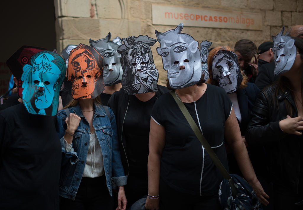 اعتراض کارکنان موزه پیکاسو