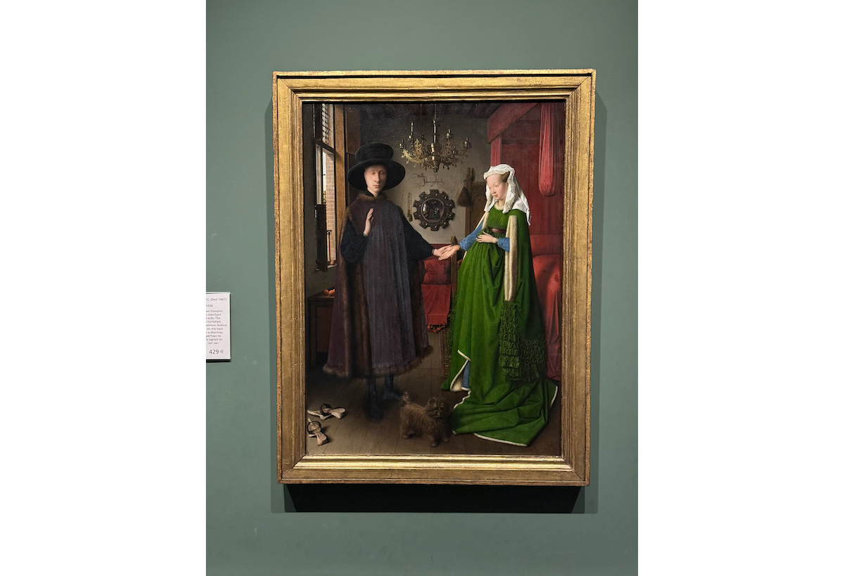 Jan van Eyck`s "Arnolfini Portrait" Gets a New Frame, Polarizing Social Media Users
